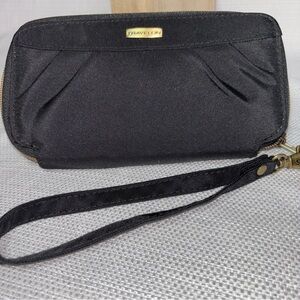 Travelon Black Wristlet Wallet Safe ID RFID Block Zip Around